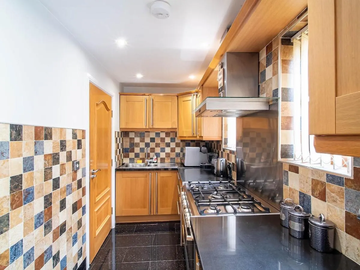 Exclusive 3-Bedroom Villa In Sheffield Reino Unido