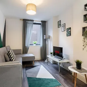  Apartment Sovereign