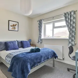  Holiday home Elegant Retreat Nook At Peak District Gateway